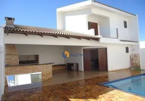 Foto 1 de Casa com 4 Quartos à venda, 380m² em Jardim Real, Maringá