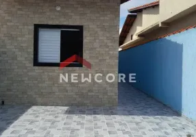 Foto 1 de Casa com 2 Quartos à venda, 79m² em Balneário Itaoca, Mongaguá