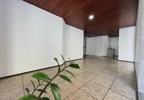 Foto 1 de Apartamento com 3 Quartos à venda, 100m² em Meireles, Fortaleza
