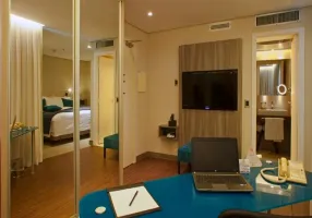 Foto 1 de Flat com 1 Quarto à venda, 31m² em Vila Olímpia, São Paulo