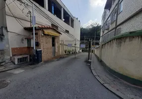 Foto 1 de Casa com 3 Quartos à venda, 70m² em Vista Alegre, Rio de Janeiro