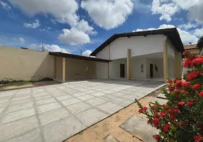 Foto 1 de Casa com 3 Quartos à venda, 190m² em Recanto das Palmeiras, Teresina