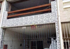 Foto 1 de Sobrado com 2 Quartos à venda, 160m² em Perequê-Açu, Ubatuba