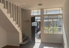 Foto 1 de Casa de Condomínio com 2 Quartos para alugar, 80m² em Vila Cordeiro, São Paulo