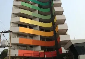 Foto 1 de Apartamento com 4 Quartos à venda, 230m² em Araés, Cuiabá