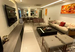 Foto 1 de Apartamento com 4 Quartos à venda, 194m² em Graças, Recife