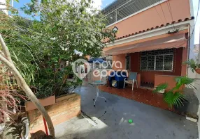 Foto 1 de Casa com 3 Quartos à venda, 260m² em Pilares, Rio de Janeiro