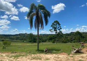 Foto 1 de Lote/Terreno à venda, 1000m² em Fazenda Palao Alpes de Guararema, Guararema