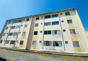 Foto 1 de Apartamento com 2 Quartos à venda, 46m² em Pau Amarelo, Paulista