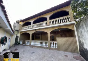 Foto 1 de Casa com 2 Quartos à venda, 94m² em BNH, Mesquita