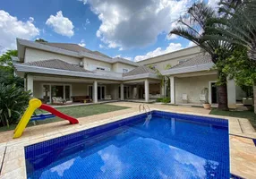 Foto 1 de Casa com 4 Quartos para venda ou aluguel, 900m² em Alphaville, Santana de Parnaíba