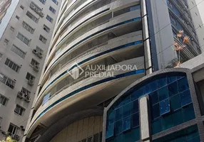 Foto 1 de Apartamento com 3 Quartos à venda, 153m² em Centro, Balneário Camboriú