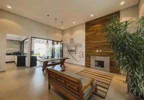 Foto 1 de Casa de Condomínio com 4 Quartos à venda, 240m² em Condominio Residencial Mont Blanc, São José dos Campos
