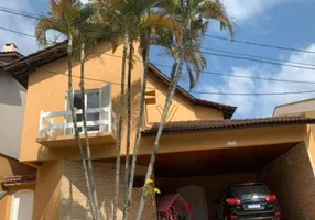Foto 1 de Casa de Condomínio com 4 Quartos para venda ou aluguel, 395m² em Alphaville, Santana de Parnaíba