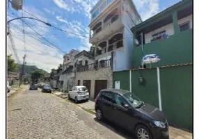 Foto 1 de Casa com 4 Quartos à venda, 230m² em Vila Kosmos, Rio de Janeiro