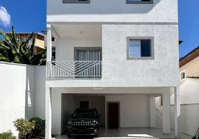 Foto 1 de Casa de Condomínio com 5 Quartos à venda, 347m² em Jardim Rio das Pedras, Cotia