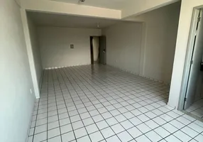 Foto 1 de Sala Comercial para alugar, 32m² em Goiabeiras, Vitória