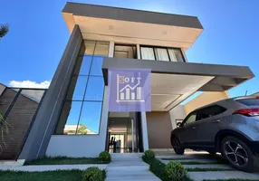 Foto 1 de Casa de Condomínio com 4 Quartos à venda, 250m² em Residencial Villa Suica, Cidade Ocidental