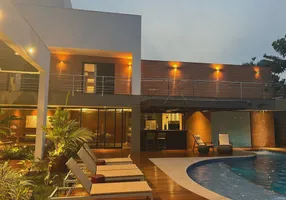 Foto 1 de Casa de Condomínio com 4 Quartos à venda, 686m² em VILA SERRAO, Bauru