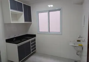 Foto 1 de Apartamento com 1 Quarto para alugar, 30m² em Jardim Avelino, São Paulo