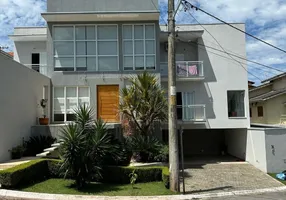 Foto 1 de Casa de Condomínio com 3 Quartos à venda, 266m² em Granja Viana, Cotia