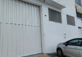 Foto 1 de Galpão/Depósito/Armazém para alugar, 400m² em São João Batista, Belo Horizonte