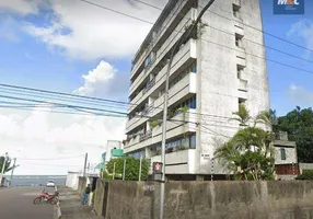Foto 1 de Apartamento com 5 Quartos para venda ou aluguel, 180m² em Candeias, Jaboatão dos Guararapes