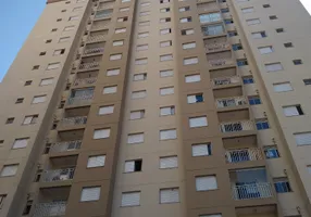 Foto 1 de Apartamento com 2 Quartos à venda, 50m² em Jardim Henriqueta, Taboão da Serra