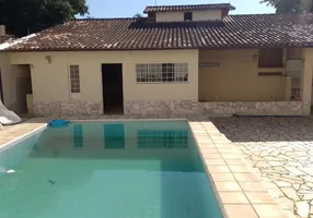 Foto 1 de Casa com 3 Quartos para alugar, 278m² em Jardim Mariléa, Rio das Ostras