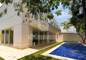 Foto 1 de Casa de Condomínio com 4 Quartos à venda, 565m² em Parque Colonial, São Paulo