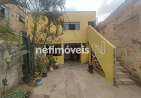 Foto 1 de Casa com 4 Quartos à venda, 250m² em Parque Turistas, Contagem