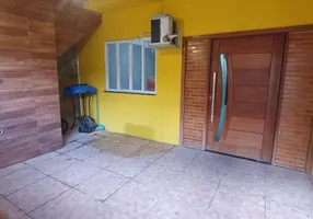 Foto 1 de Casa de Condomínio com 2 Quartos à venda, 95m² em Oswaldo Cruz, Rio de Janeiro