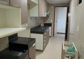Foto 1 de Apartamento com 3 Quartos para alugar, 78m² em Mangabeiras, Maceió
