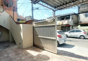 Foto 1 de Casa com 2 Quartos para alugar, 80m² em Jardim Iguaçu, Nova Iguaçu