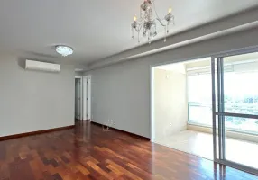 Foto 1 de Apartamento com 3 Quartos para alugar, 121m² em Parque Residencial Nardini, Americana