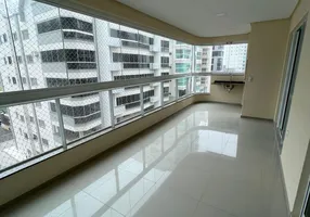 Foto 1 de Apartamento com 4 Quartos à venda, 181m² em Meia Praia, Itapema