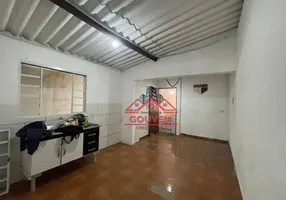 Foto 1 de Sobrado com 3 Quartos à venda, 80m² em Conjunto Habitacional Santa Etelvina II, São Paulo