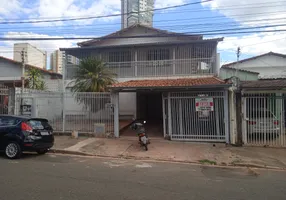 Foto 1 de Sobrado com 8 Quartos para alugar, 10m² em Setor Oeste, Goiânia