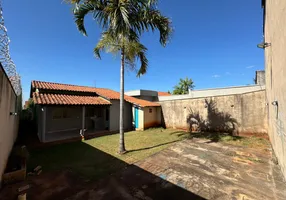 Foto 1 de Casa com 3 Quartos para alugar, 105m² em Residencial Recanto do Bosque, Goiânia