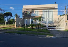 Foto 1 de Casa com 4 Quartos à venda, 369m² em Jardim Social, Curitiba