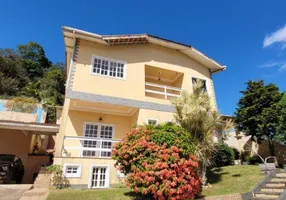 Foto 1 de Casa com 4 Quartos à venda, 361m² em Pimenteiras, Teresópolis