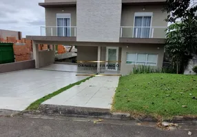 Foto 1 de Casa com 4 Quartos à venda, 270m² em Jardim do Golf I, Jandira