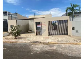 Foto 1 de Casa com 2 Quartos à venda, 74m² em Jardim do Parque II, Rondonópolis