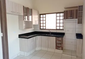 Foto 1 de Casa com 3 Quartos à venda, 252m² em Residencial São Paulo, Presidente Prudente