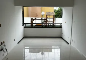 Foto 1 de Apartamento com 3 Quartos para alugar, 98m² em Pitangueiras, Lauro de Freitas