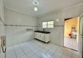 Foto 1 de Sobrado com 2 Quartos à venda, 86m² em Canto do Forte, Praia Grande