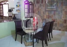 Foto 1 de Casa com 4 Quartos à venda, 196m² em Diamante, Belo Horizonte