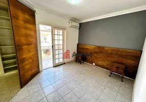 Foto 1 de Casa de Condomínio com 3 Quartos à venda, 155m² em Camboinhas, Niterói