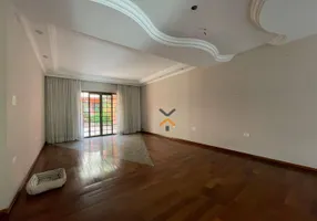 Foto 1 de Sobrado com 3 Quartos à venda, 295m² em Campestre, Santo André