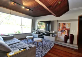 Foto 1 de Casa de Condomínio com 4 Quartos à venda, 188m² em Pedra Redonda, Porto Alegre
